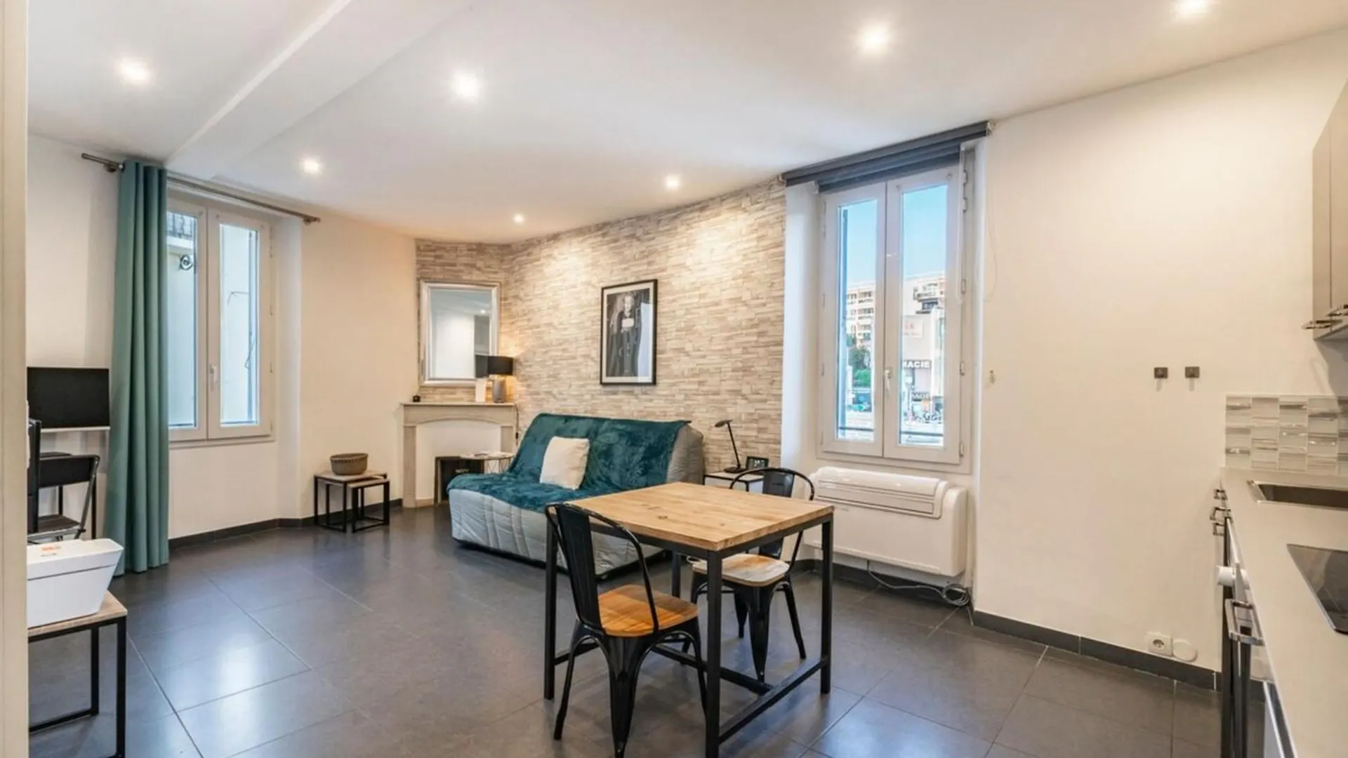 Apartment Nice Studio In The Heart Of Cannes